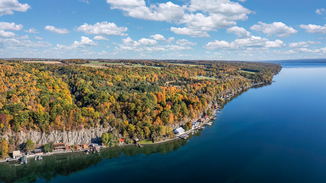 Finger Lakes in autumn - Cayuga Lake - New York	