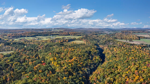 Watkins Glen State Park gorge in autumn - Finger Lakes	