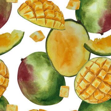 Seamless watercolor pattern of whole and sliced mango fruit in green, yellow and orange, painted in a realistic botanical style. Ideal for packaging, juice, dessert, textile, wallpaper and menu design