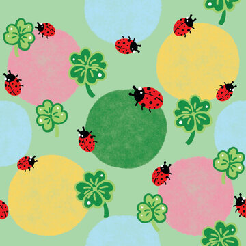 seamless background with flowers and ladybug