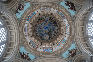 Intricate ceiling art and architecture of Barcelonas Plaza de Espaa © Tomas Bazant