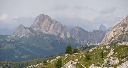 Obraz premium Mountain Peak View Passo Giau in the Dolomites 