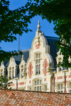 FRANCE, GIRONDE 33 MEDOC. VILLAGE OF MARGAUX. DOMAINE DU CHATEAU CANTENAC BROWN. INTERNATIONALLY RENOWNED VINEYARD THIRD GRAND CRU CLASSED 1885