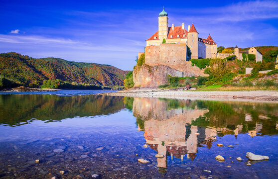 Castle Schonbuhel an der Donau. Wachau valley. Lower Austria.
