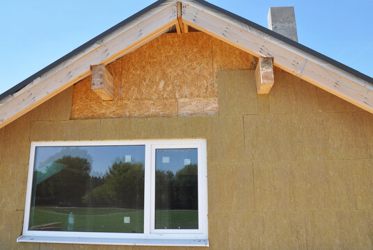 Attic insulation installation with mineral wool