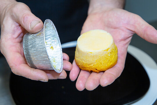 recipes with pumpkin ingredients, tortelloni and cake, preparation of a typical dish