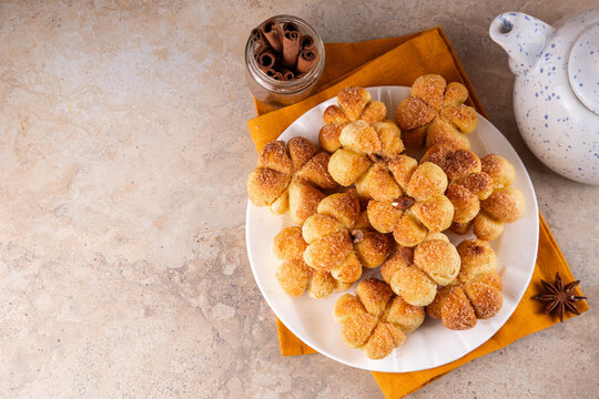 Pumpkin spice pumpkin shaped buns