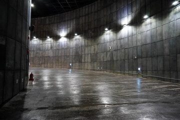 Curved concrete hall inside Mapo Culture Tank © Akarat