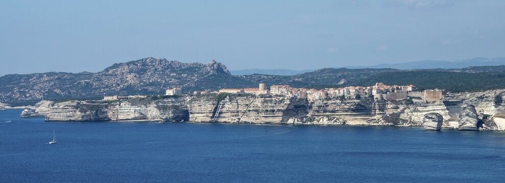 Steep coast, chalk cliffs, Bonifacio, Corsica, France