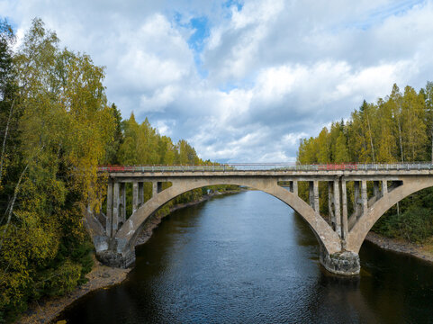 A beautiful arched Finnish railway bridge over the Yanisjoki River (Karelia), built in 1919