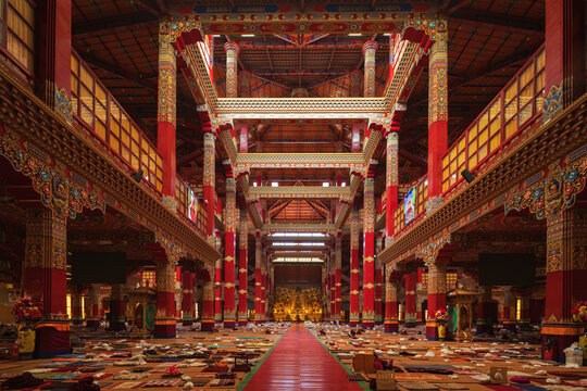 Interior of yaqing temple in baiyu, sichuan province