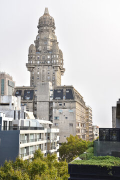 Cluster of Apartments and Office Buildings in Montevideo, Uruguay