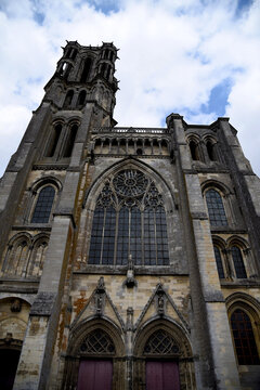 Notre-Dame de Laon, the Laon Cathedral, in Laon, France, view of the side part with one tower. Gothic cathedral completed in 13th century.
