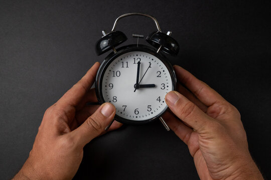 Adjusting Alarm Clock for Daylight Saving Time