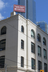 Obraz premium rooftop billboard of Mirvish theatre productions at 322 King St W, Toronto