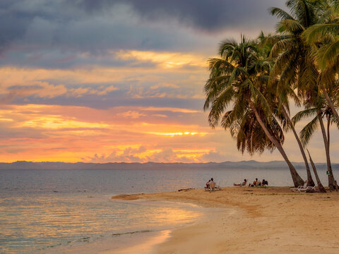 Aroma Island at sunset, San Blas Islands, Guna Yala Comarca, Panama