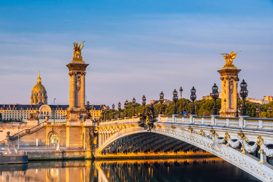 Pont Alexandre III bridge over the River Seine with Les Invalides beyond, Paris, France