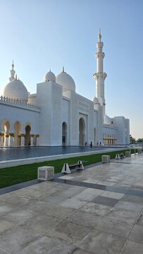 Sheikh Zayed Grand Mosque