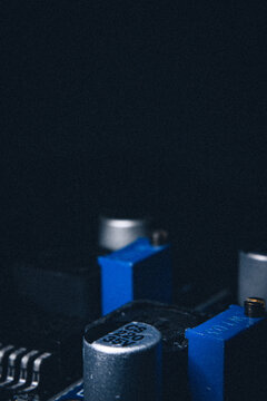 A close-up of a microcontroller; a series of photos on the topic of hardware and embedded systems.