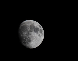 luna © tomas