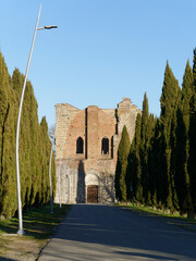 Obraz premium details of the Abbey of San Galgano in Chiusdino in the province of Siena