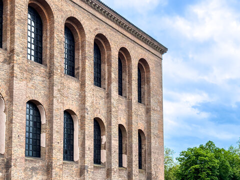 Cultural Heritage Explored: Journeying through Trier Timeless Street Scenes