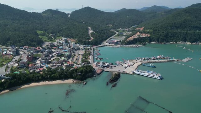 Haenam Ttangkkeut Village Ttangkkeut Observatory Observatory Tower Coast Port Ocean Landscape Korea 해남 땅끝마을 땅끝전망대 전망대 타워 항구 남해안 바다 해안풍경 자연 한국