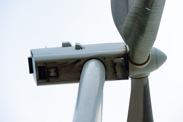 turbiny wiatrowe, farma wiatrowa, energia z wiatru © Adam Schmidt
