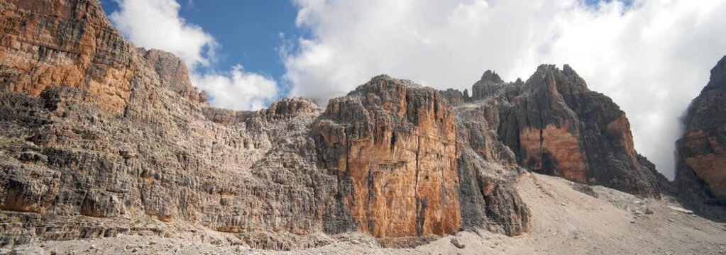  Anamorphic Lens - Spectacular landscape on the Dolomites of Alimonta