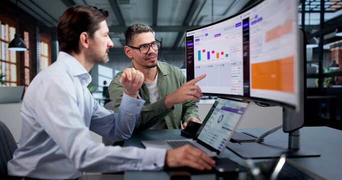 Procurement Manager Studies Supplier Performance Data