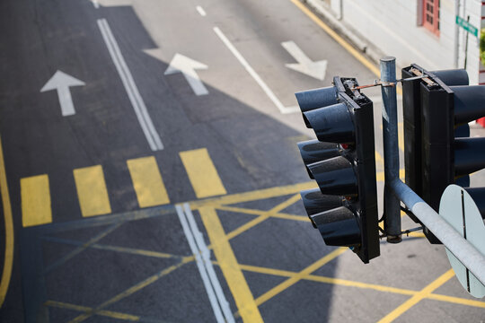 Choosing Direction at an Urban Intersection