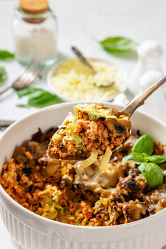 Mushroom cheeseburger bake with beef and veggies