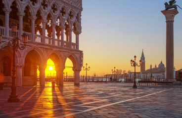 Venice, Italy in the early morning 553 © Richard Kovacs photo