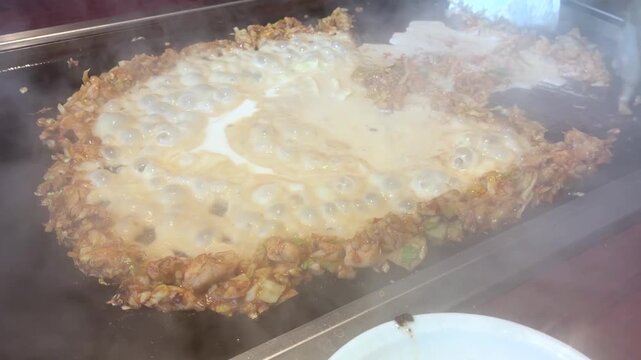 カレー風味のもんじゃ焼き
