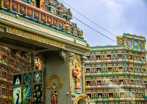 Saveetha Dental College and Hospital in Chennai is one of the top-ranked and most advanced dental institutions globally, known for its high-tech digital workflow and unique clinical training models.