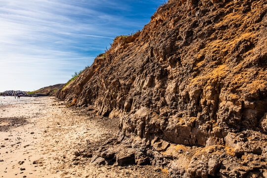 Erosion of Walton cliffs is currently about 1.5 metres per year. In the last ten years, this has accelerated to between 3-5m in some areas. Shot on 21 September 1956.