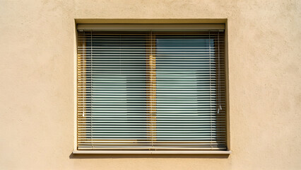 Fototapeta premium Clear commercial arrangement of exterior adjustable shade louvers casting controlled shadow across a window, reduced to an adaptable high-clarity campaign composition for heat adaptation and passive