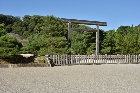 明治天皇　伏見桃山御陵(京都市伏見区)