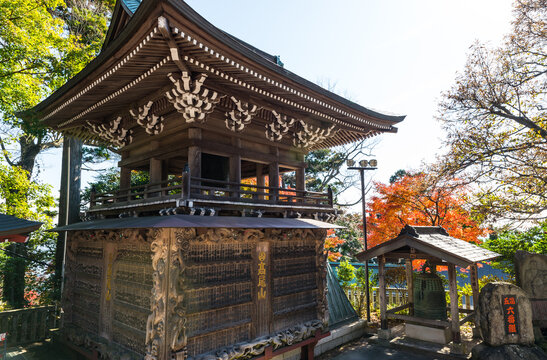 高尾山薬王院 鐘楼堂 （東京都八王子市）