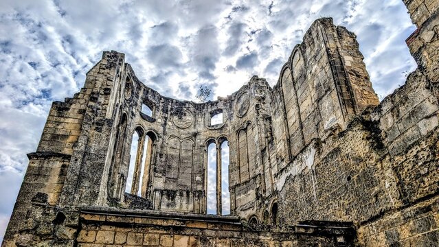 NOYON (Oise)