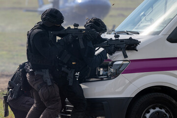 Fototapeta premium Soldiers in action.