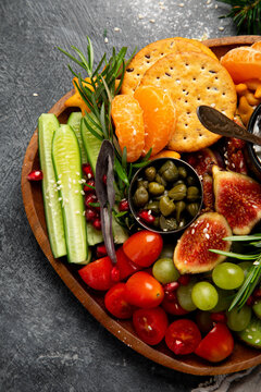 Variety of Christmas healthy snacks.
