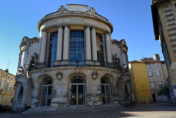 Obraz premium Agen, France, 12 septembre 2026 : Façade du théâtre Ducourneau de la ville d'Agen