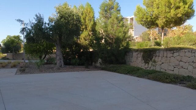 Jardines Universidad Miguel Hern&aacute;ndez elche Alicante espa&ntilde;a