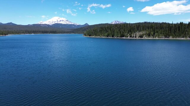 Landscape with Elk Lake - Cascade Lakes area in Oregon