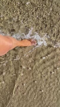 Camminare in spiaggia