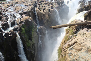 Epupa Waterfalls near Opuwo, Namibia © Mika
