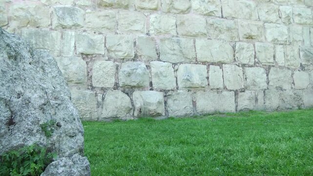 Historic stone masonry wall in Jerusalem - Slider backward