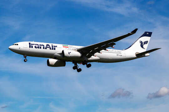 Iran Air Airbus A330-200 (EP-IJA) landing at Hamburg Airport on July 6, 2017 in Hamburg, Germany