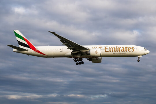 Emirates Boeing 777-300ER (A6-EGR) landing at Hamburg Airport on July 5, 2017 in Hamburg, Germany